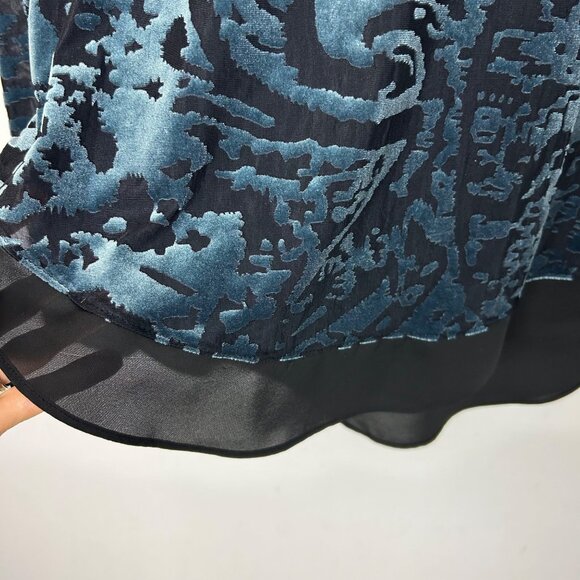 Simply Vera Wang Black & Blue Velvet Burnout Top Dark Vamp Whimsigoth Size Small - Picture 3 of 5